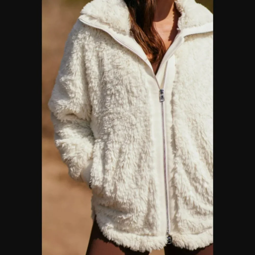 NWT Anthropologie Varley Norfolk Faux Fur Sherpa Jacket Egret Cream XS $198.00 - Picture 3 of 11